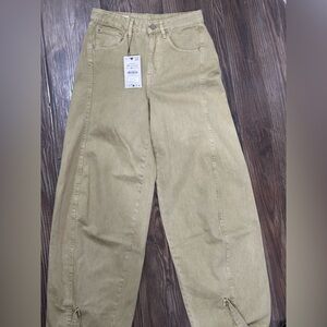 Zara Women's Olive Green Wide Leg Flare Jeans/Pants